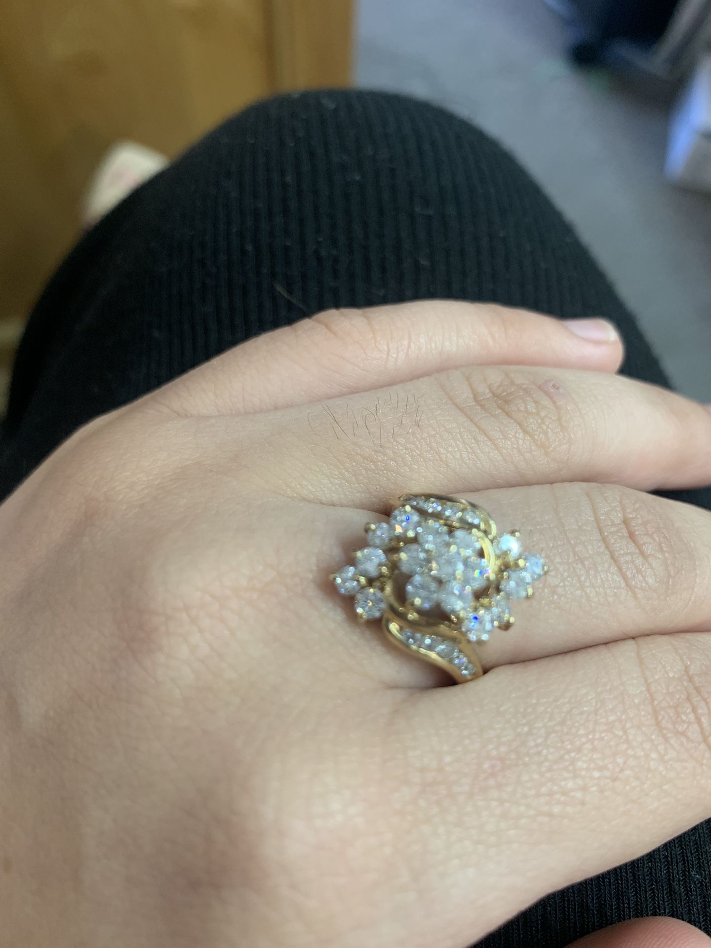 14K yellow gold ladies cocktail ring with diamonds cluster design
