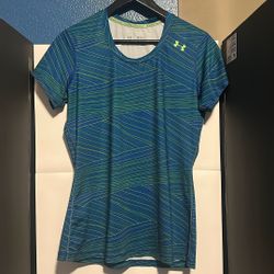 Preowned Women’s Size Medium Fitted 