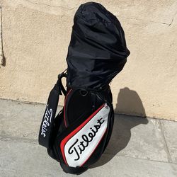 Golf bag and clubs