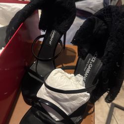 Dolce & Gabbana Black Pizzo Stretch Lace Sandal Heels Size 40 – New w/Box & Dust Bag.
