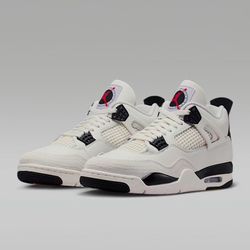Nike Air Jordan 4 Retro "Flight Club"