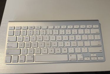 Apple Wireless Keyboard