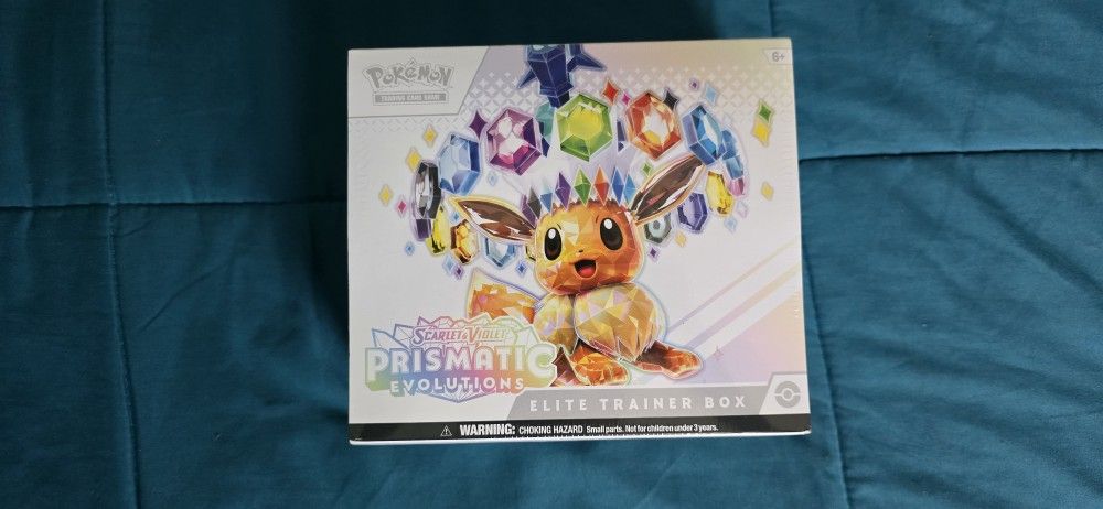 Prismatic Evolution Etb