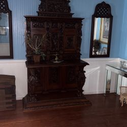 1700 vintage buffet table