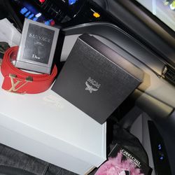 Colonges Perfumes Air Force’s Belts And More For Sale 