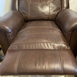 Leather Recliner $900 OBO Paid $1500