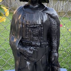 Darth Vader Statue