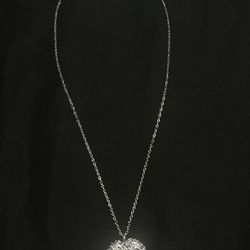 925 Sterling Silver Angel Wings necklace. 