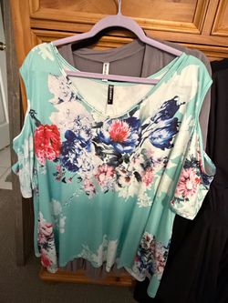 Five shirts 4X new