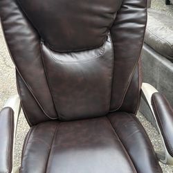 Serta Smart Layers Hensley Big & Tall Ergonomic Bonded Leather High-Back Office Chair, Roasted Chestnut/Satin Nickel