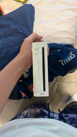 White Wii works