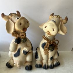 Vintage Set Of Cows