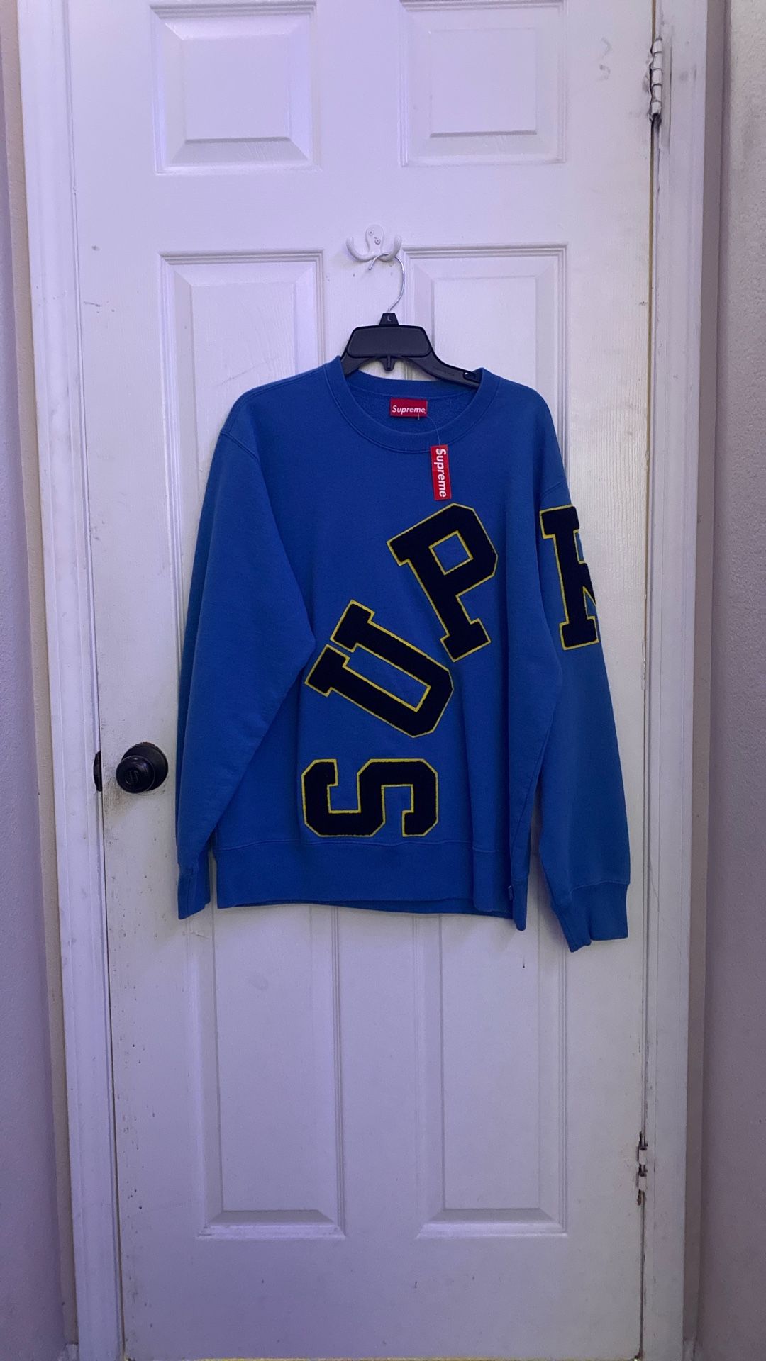 Supreme Crewneck