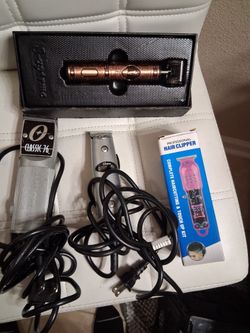 Oster Professional Barber Clippers / Extras plus more blades for clippers