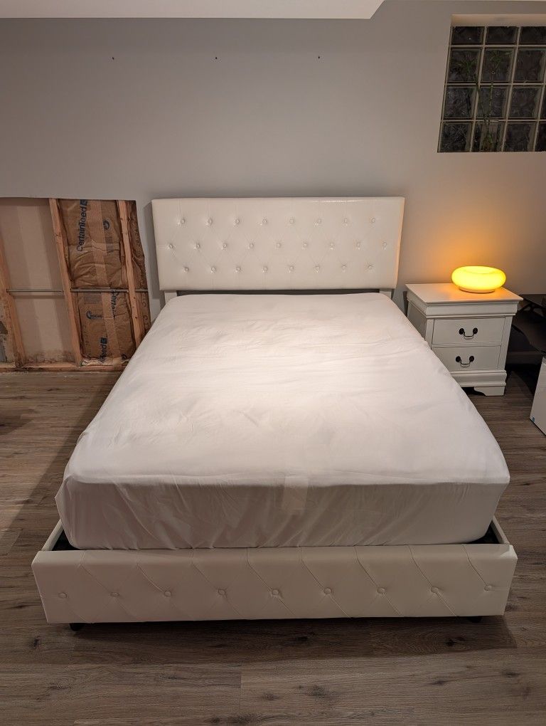 Full Size Bed Frame With Upholstery White