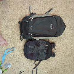 Osprey Farpoint 55L Travel Backpack With Detachable Day pack 