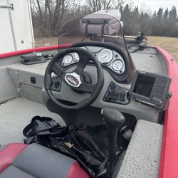 2008 Bass tracker 175 txw