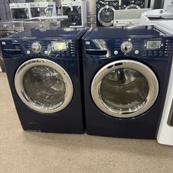 LG WASHER & ELECTRIC DRYER 