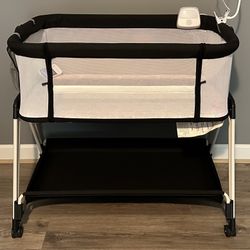 Bedside Bassinet Sleeper 