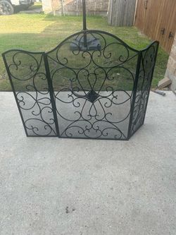 3-Panel Black Wrought Iron Fireplace Screen