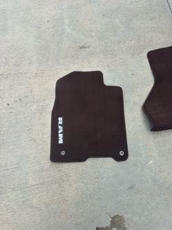 1500 ram floor mats