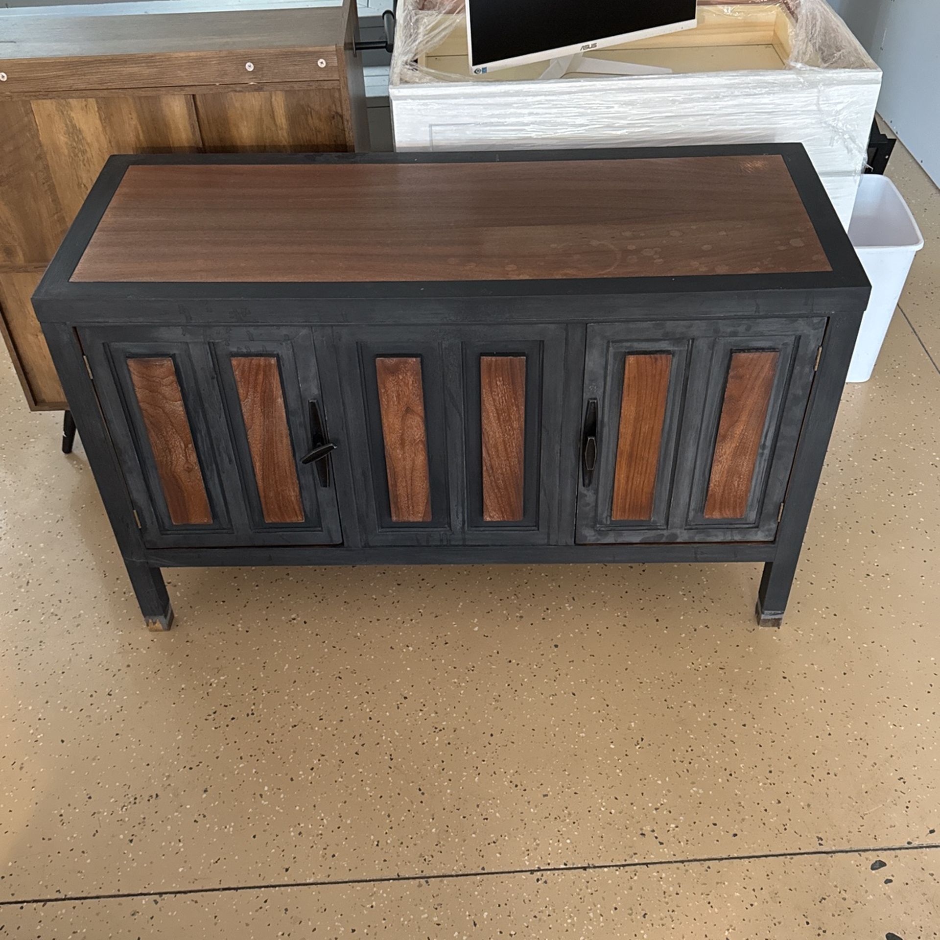 Short Real Wood Buffet