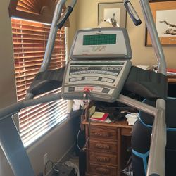 Free Motion Gym Quality Treadmill 