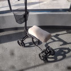 Knee Scooter Dual Brakes And Basket