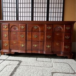 Solid Wood Vintage Drawer Cabinet
