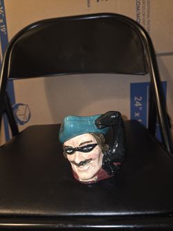 Dick Turpin D6535
A Royal Doulton Turpin character Jug