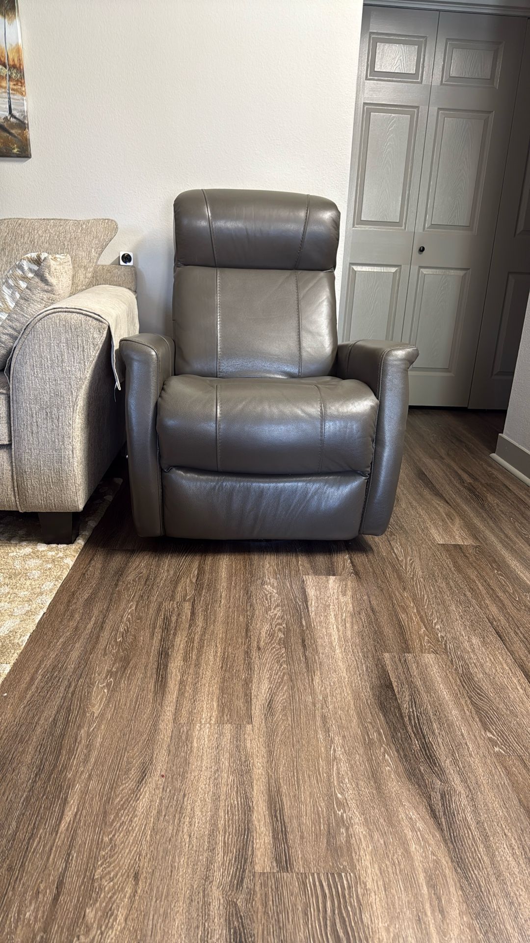 Relax Sofa