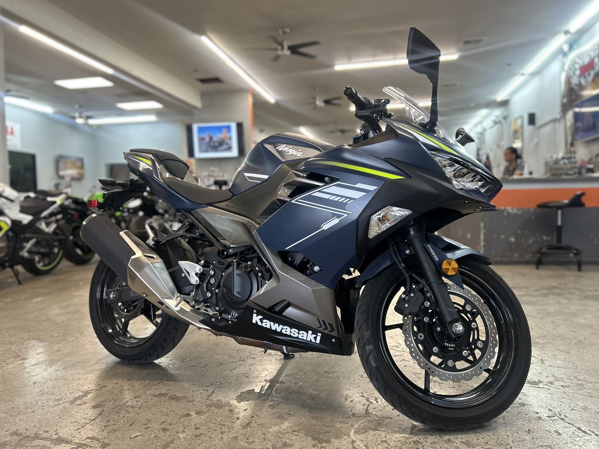 2022 Kawasaki Ninja Ex-400 Abs