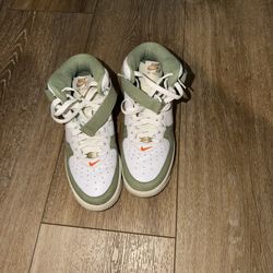 nike air force 1 mid green