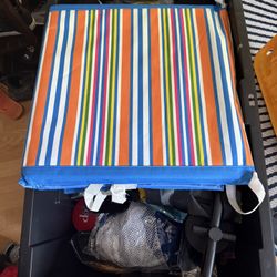 Folding Beach lounging Chair