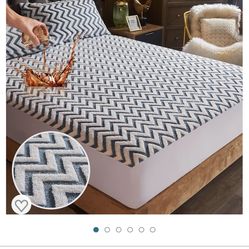 Brand New Waterproof Matress Protector - $20