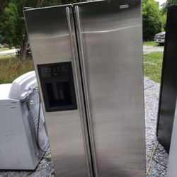 Stainless Steel Refrigerator No Scratches Works Perfect