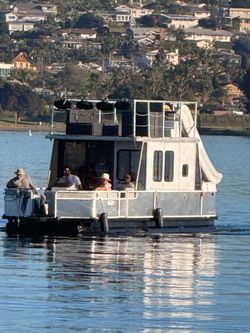 1996 Sun Tracker Party Cruiser