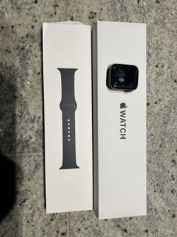 Apple Watch Se 44mm Cellular Second Gen