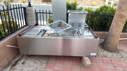 6 feet long 4 feet wide 2 feet high  commercial hood