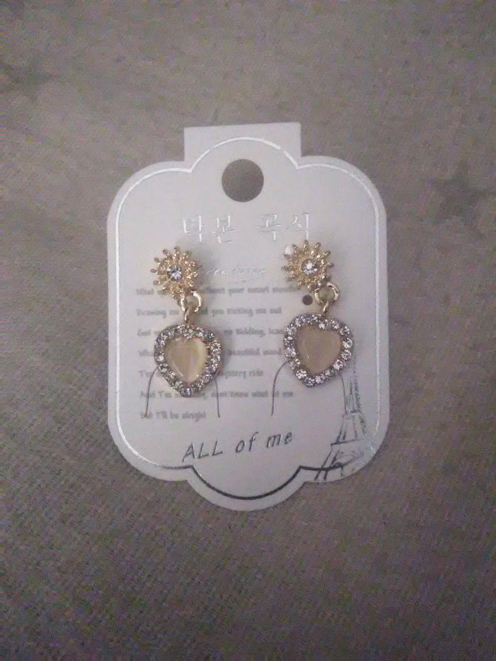 Set of 2 earrings