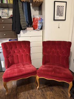 Accent chairs /Vintige Chairs