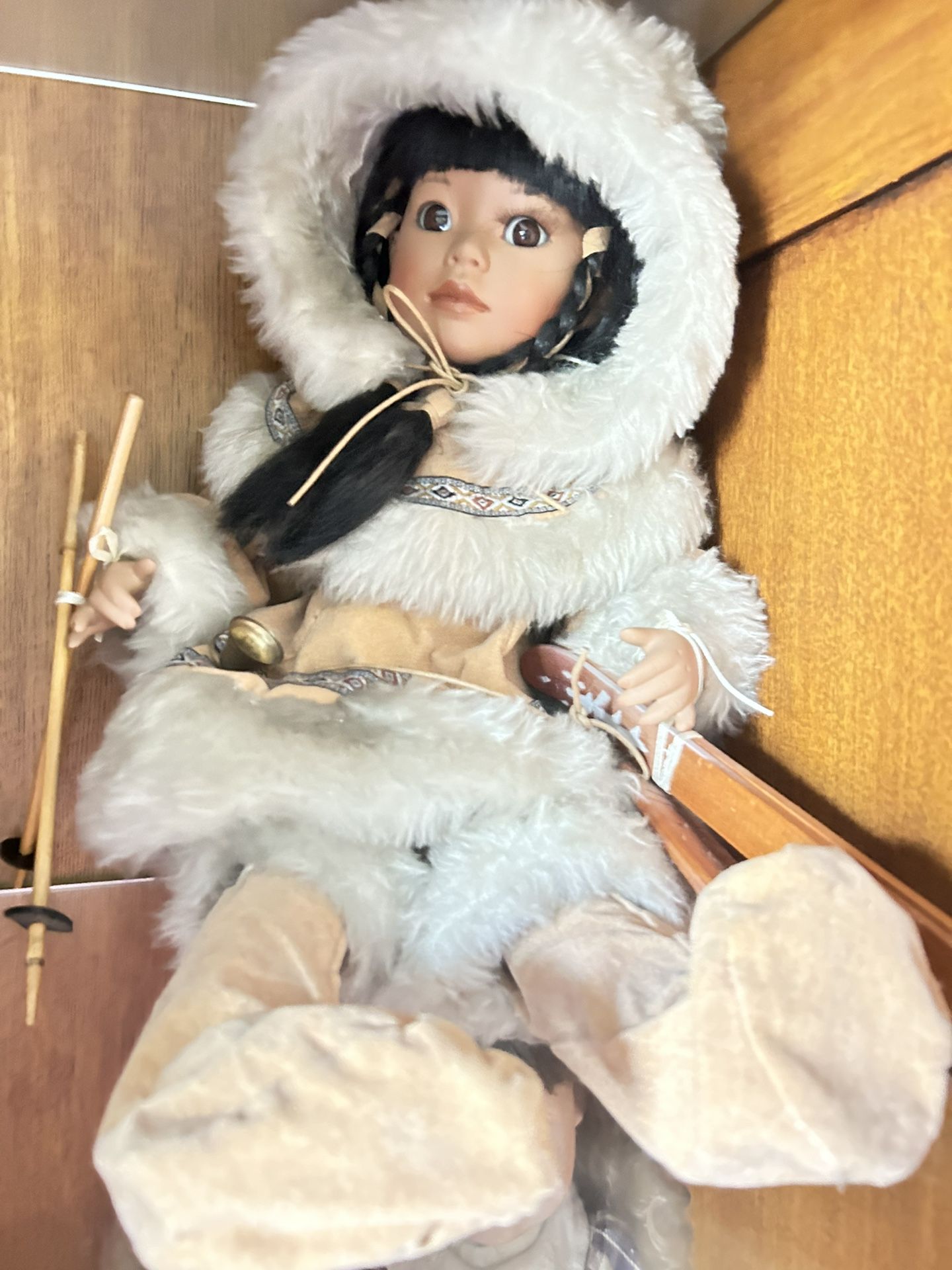 Porcelain Dolls Antiques
