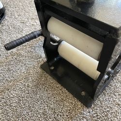 Baseball/Softball Bat Rolling Service 