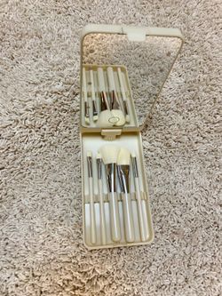 Travel Mirror & Makeup Brushes New