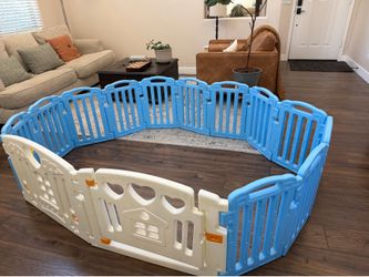 Baby/Toddler Play Pen-14 panel indoor/outdoor