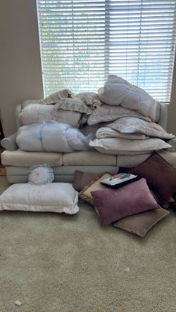Free Pillows and comforters free