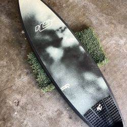 5’9” 27.2L Untitled NT Haydenshapes custom surfboard
