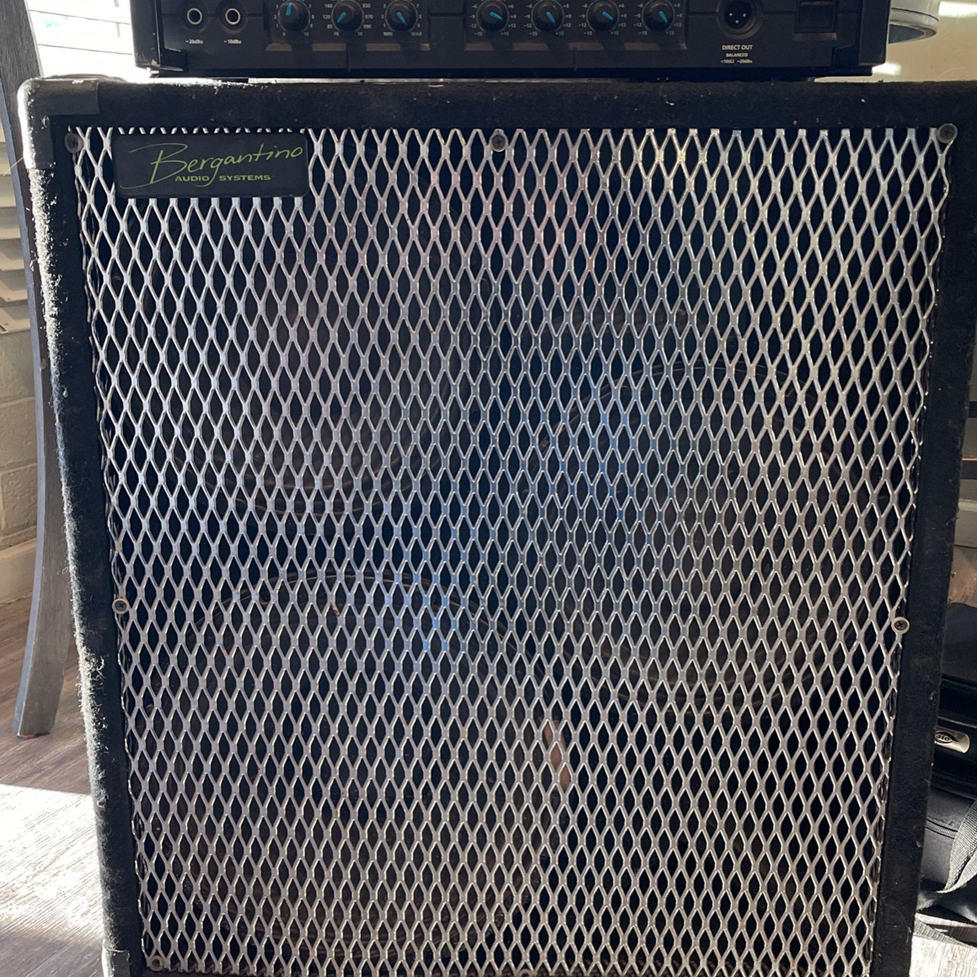 Bass Amp And Cabinet Bergantino Ht322
