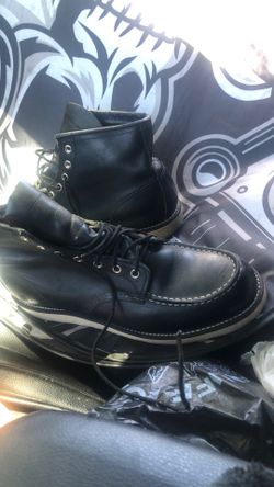 Red wings boots