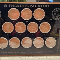 Collector Coin Display Frame 8 REALES MEXICO